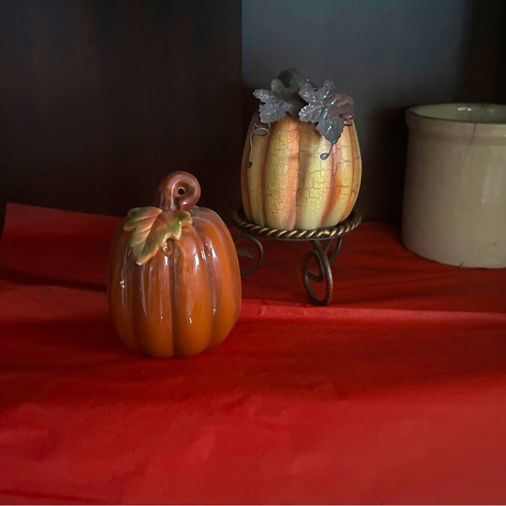 Pumpkin decor set of 2